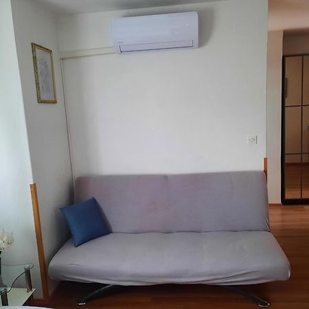 Apartments Brkovic Sukošan Pokoj fotografie