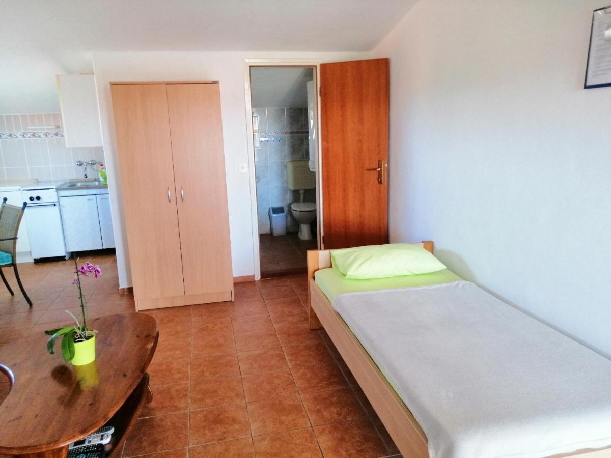 Apartments Brkovic Sukošan Exteriér fotografie