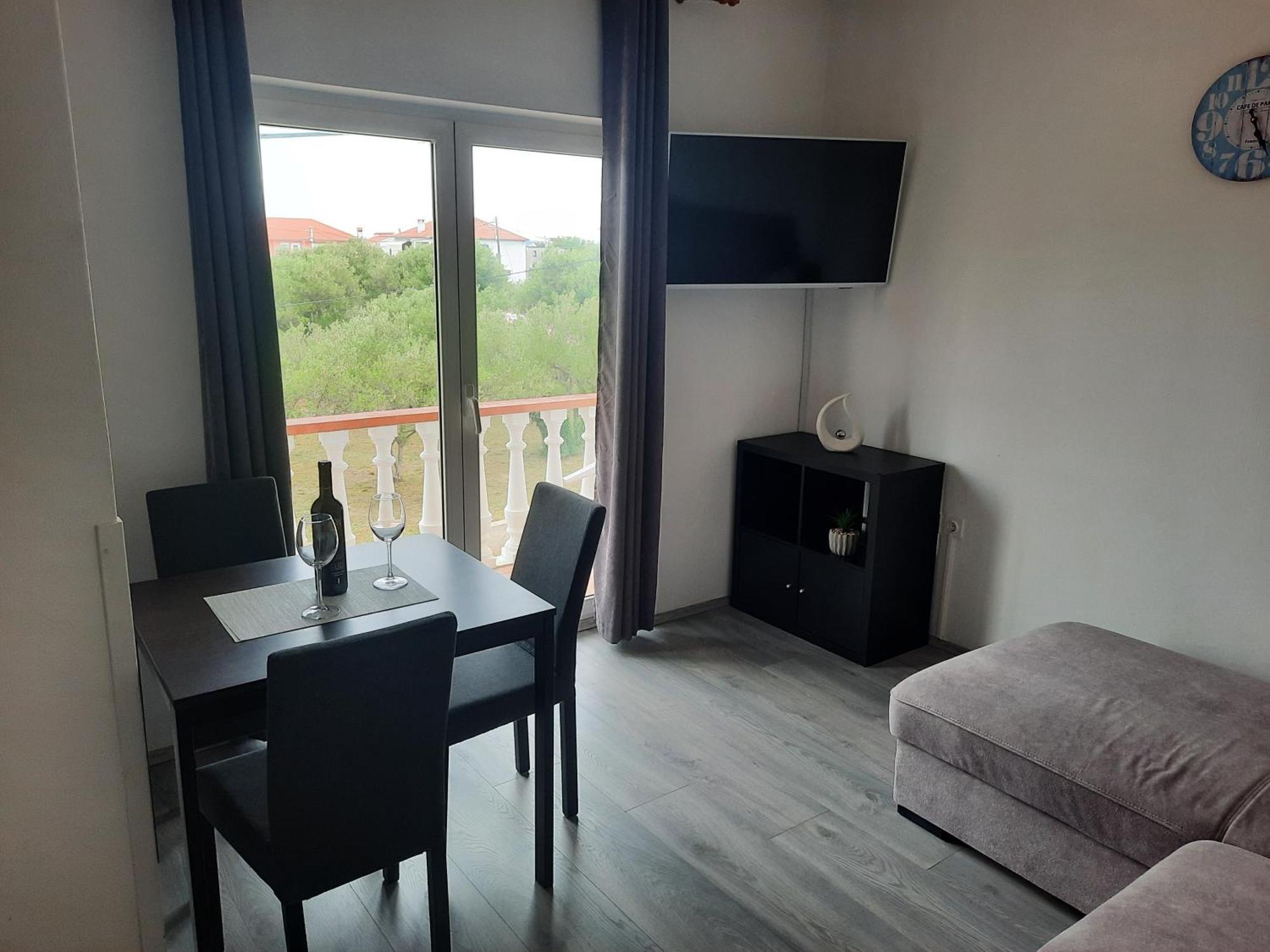 Apartments Brkovic Sukošan Pokoj fotografie